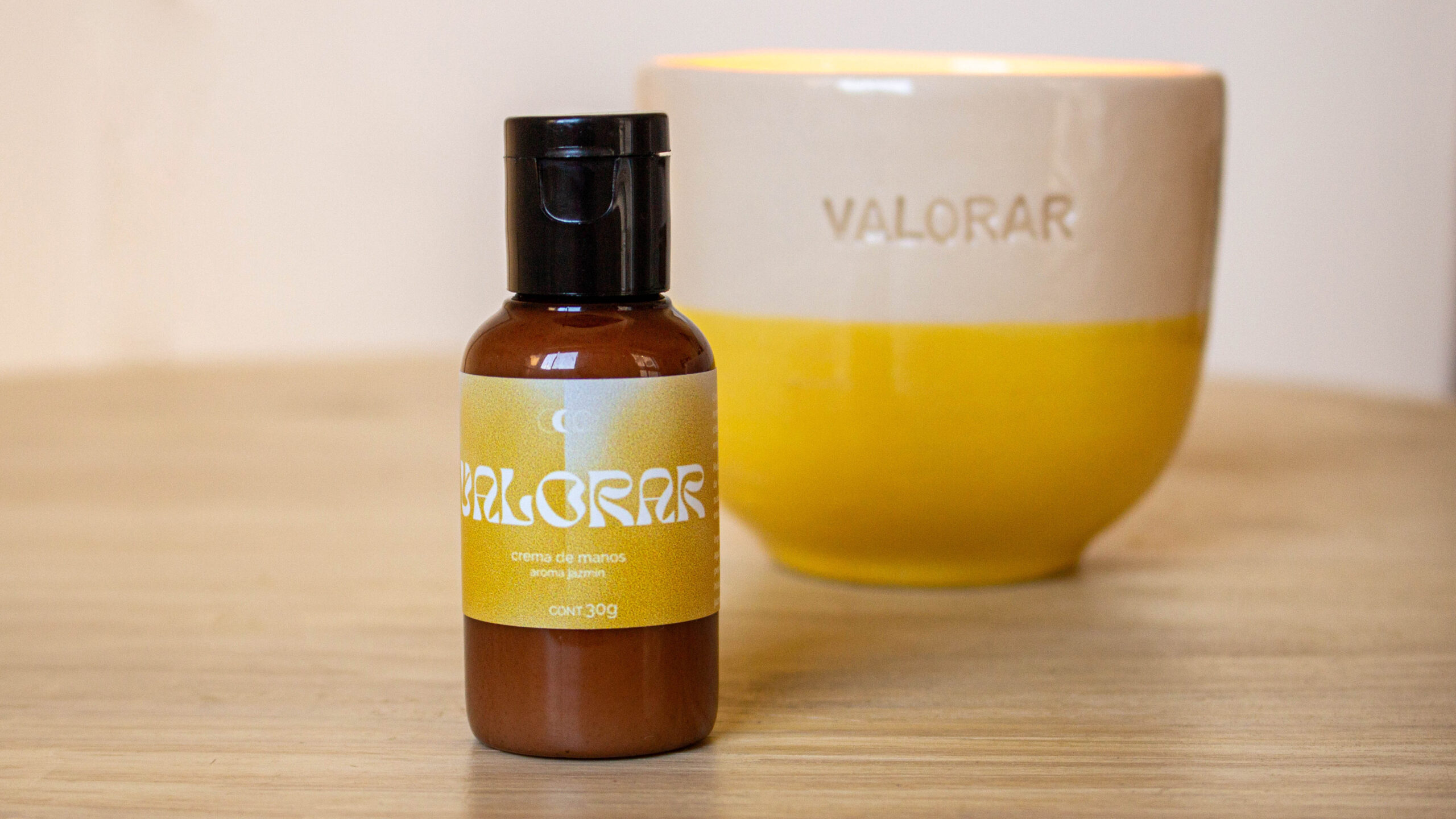 Crema de manos – VALORAR